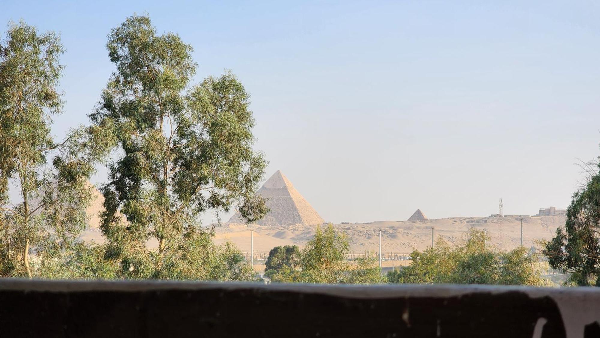 Breathtaking Pyramid View - Full Cozy & Stylish * Cairo